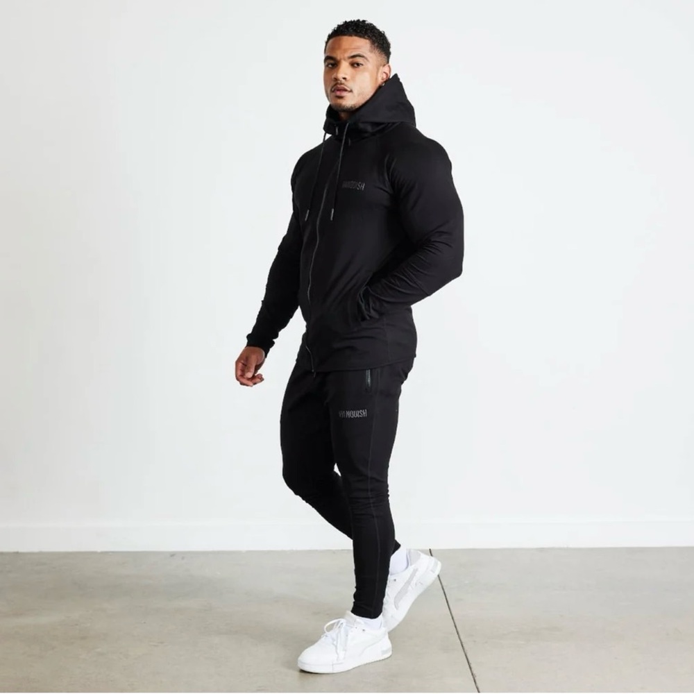 Vanquish eclipse v2 tapered sweatpants NEW